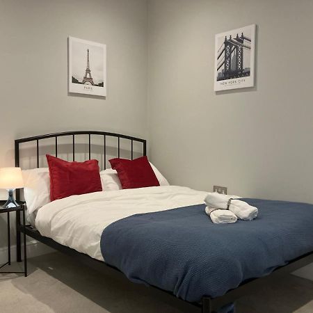 Spectacular 2 Bed Apartment With Lovely Terrace - 1 The Southwell London Ngoại thất bức ảnh