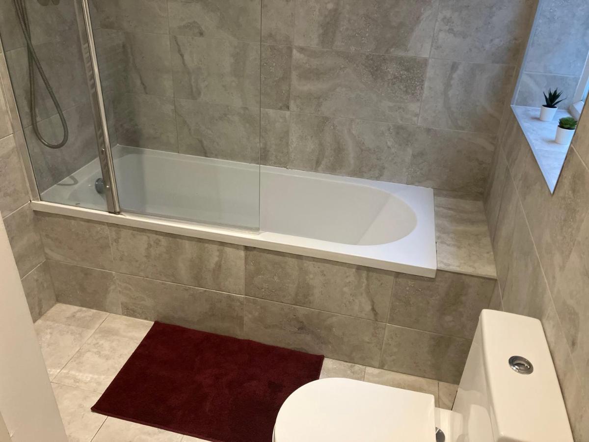 Spectacular 2 Bed Apartment With Lovely Terrace - 1 The Southwell London Ngoại thất bức ảnh